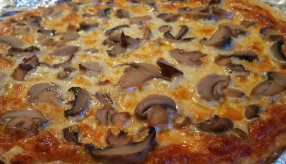 pizza funghi